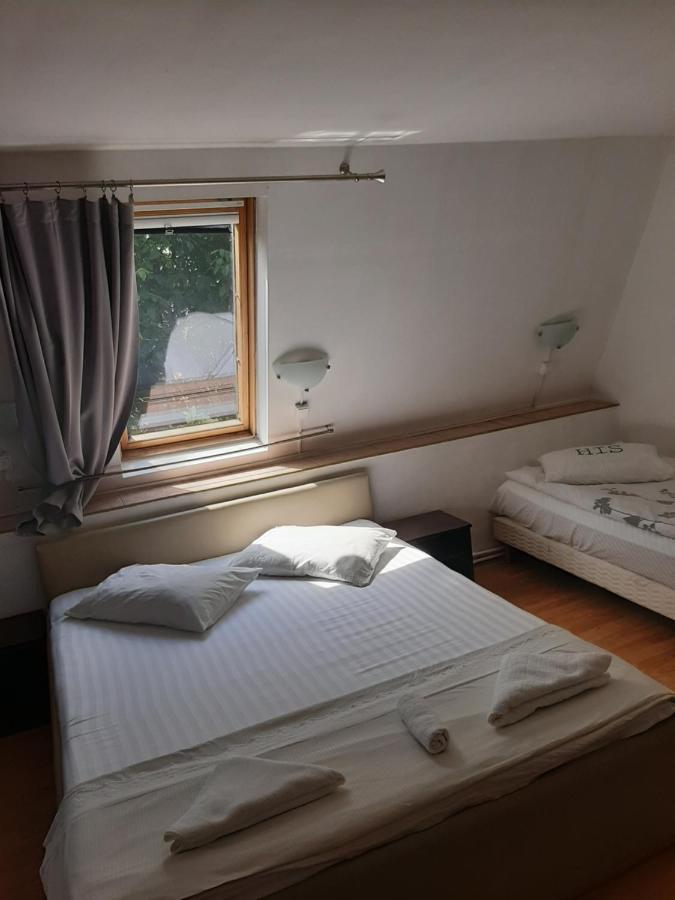 Piccola Italia Casa Racovita Kluž Exteriér fotografie