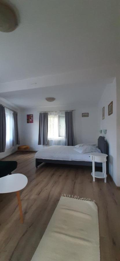 Piccola Italia Casa Racovita Kluž Exteriér fotografie