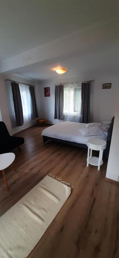 Piccola Italia Casa Racovita Kluž Exteriér fotografie