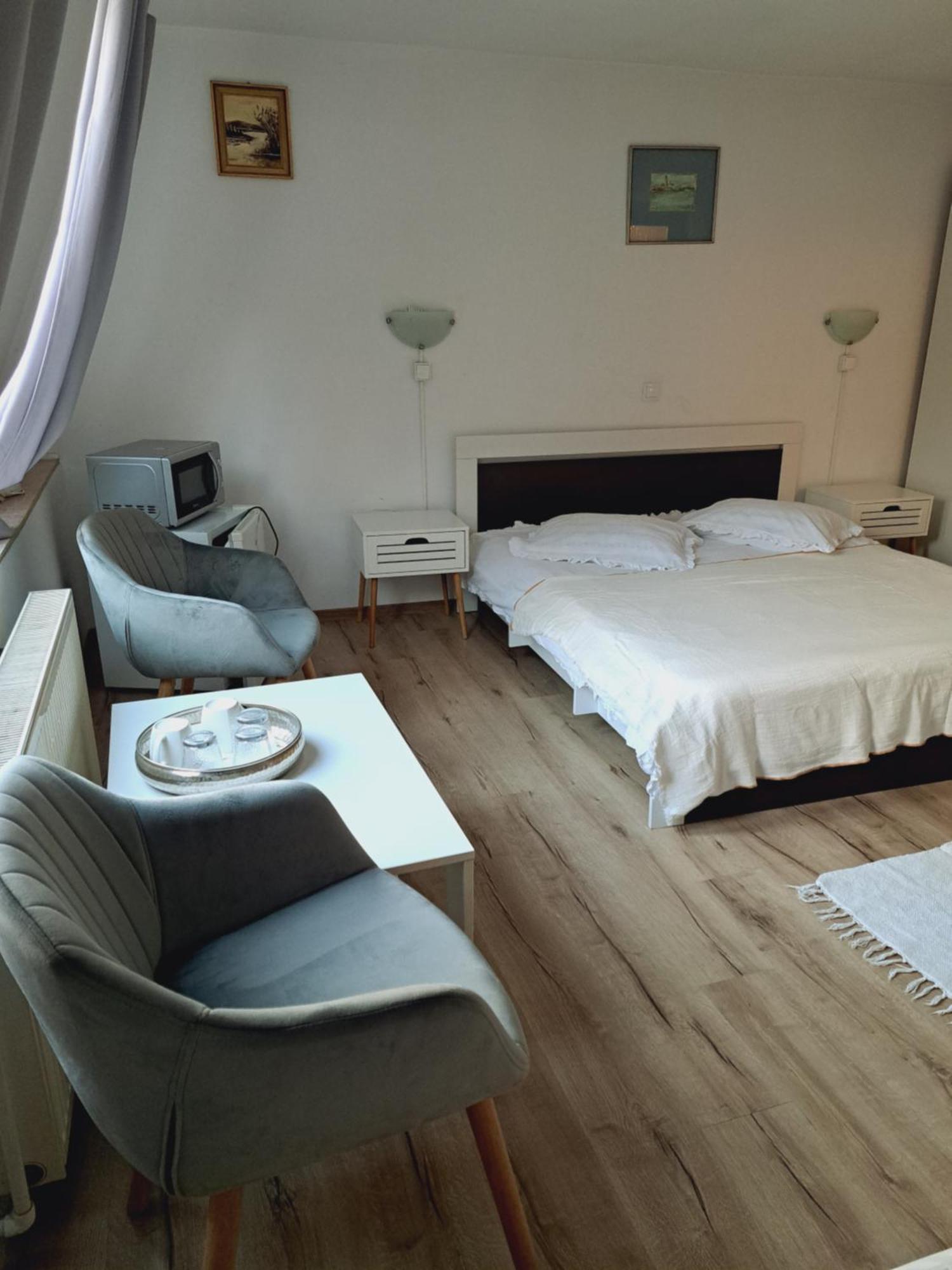 Piccola Italia Casa Racovita Kluž Exteriér fotografie