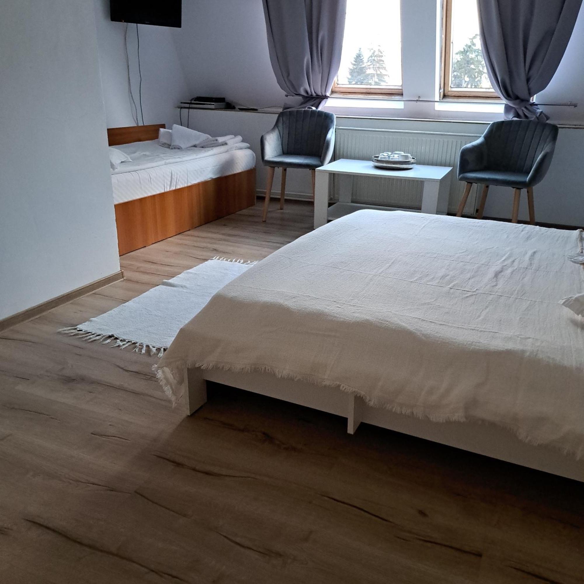 Piccola Italia Casa Racovita Kluž Exteriér fotografie
