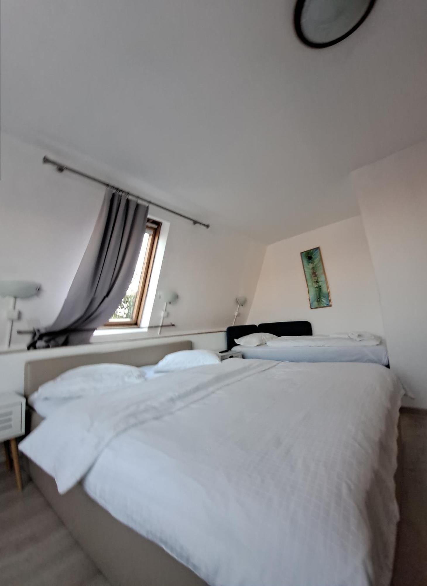 Piccola Italia Casa Racovita Kluž Exteriér fotografie